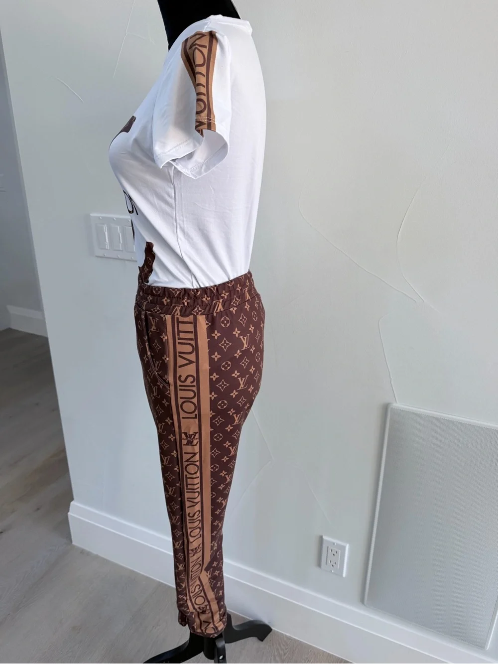 Stylish Brown Monogram Side-Stripe Women’s Pants and matching T shirt size M